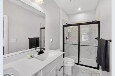 9 Saw Mill Cir, Hackettstown, NJ 07840 - Photo 18