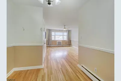 741 Bloomfield Ave #A2, Verona, NJ 07044 - Photo 4