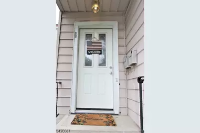 58 Monsignor Owens Pl #2, Nutley, NJ 07110 - Photo 2