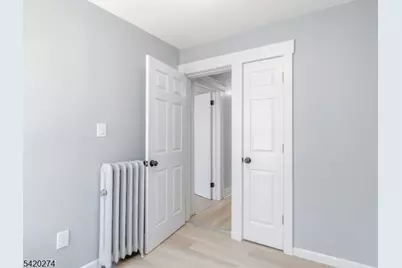 208 N 11th St, Newark, NJ 07107 - Photo 20