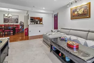 418 Stratford Pl, Bridgewater, NJ 08805 - Photo 4