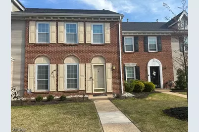 100 Goodwin Dr, North Brunswick Township, NJ 08902 - Photo 10