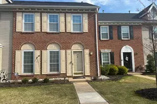 100 Goodwin Dr, North Brunswick Township, NJ 08902 - Photo 10