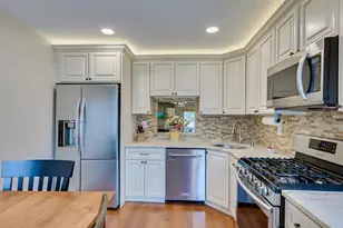 100 Goodwin Dr, North Brunswick Township, NJ 08902 - Photo 2