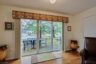 100 Goodwin Dr, North Brunswick Township, NJ 08902 - Photo 22