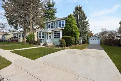 2123 Evans St, Rahway, NJ 07065 - Photo 2