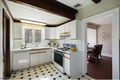 2123 Evans St, Rahway, NJ 07065 - Photo 16
