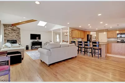 664 Plainfield Ave, Berkeley Heights Township, NJ 07922 - Photo 4