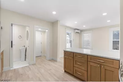 125 Brookside Ave, Irvington, NJ 07111 - Photo 18