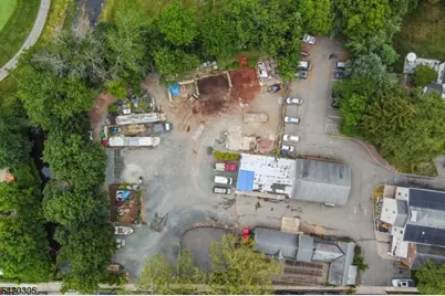 1 Pierson Rd, Maplewood, NJ 07040 - Photo 4