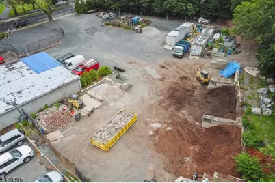 1 Pierson Rd, Maplewood, NJ 07040 - Photo 6