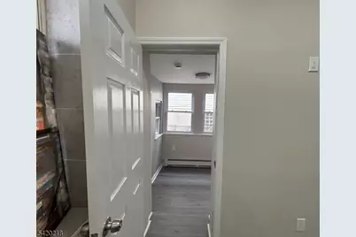 127 Fulton St, Elizabeth, NJ 07206 - Photo 16