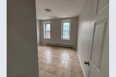 127 Fulton St, Elizabeth, NJ 07206 - Photo 18