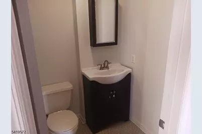 83 N Willow St #1, Montclair, NJ 07042 - Photo 6