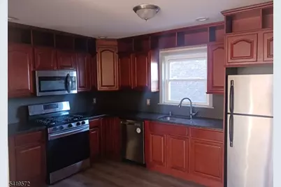 83 N Willow St #1, Montclair, NJ 07042 - Photo 2