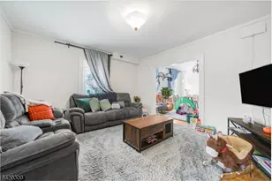 6 Franklin Ave, Montclair, NJ 07042 - Photo 8