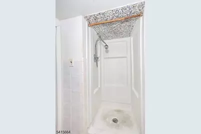 941 E 25th St, Paterson, NJ 07513 - Photo 44