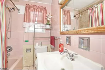 941 E 25th St, Paterson, NJ 07513 - Photo 12