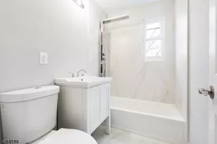 119 Roosevelt Ave Apt, Cranford Township, NJ 07016 - Photo 6