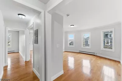 21 Overpeck Ave, Ridgefield, NJ 07660 - Photo 24