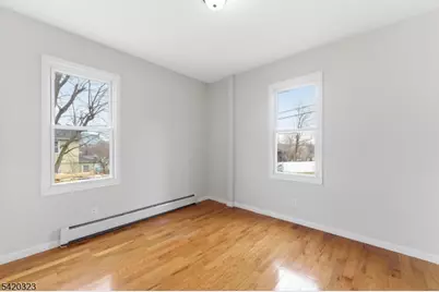 21 Overpeck Ave, Ridgefield, NJ 07660 - Photo 18