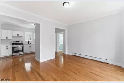 21 Overpeck Ave, Ridgefield, NJ 07660 - Photo 12