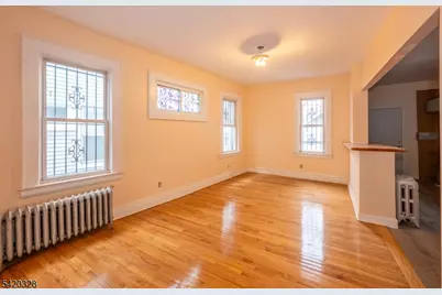 155 Augusta St, Irvington, NJ 07111 - Photo 8