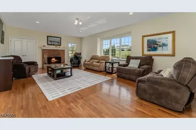 11 Baker Way, Hopewell Township, NJ 08534 - Photo 14