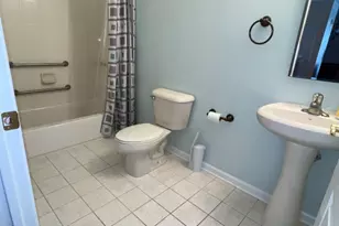 2206 Ambassador Ct, Franklin Township, NJ 08873 - Photo 16