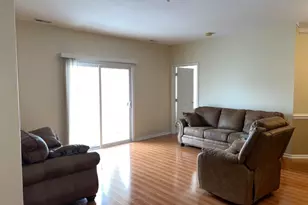 2206 Ambassador Ct, Franklin Township, NJ 08873 - Photo 4