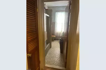 22 Woodland Ave, Jersey City, NJ 07305 - Photo 8