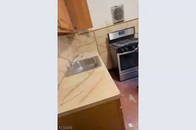 22 Woodland Ave, Jersey City, NJ 07305 - Photo 6