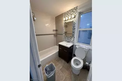 31 Yale Ave, Irvington, NJ 07111 - Photo 8