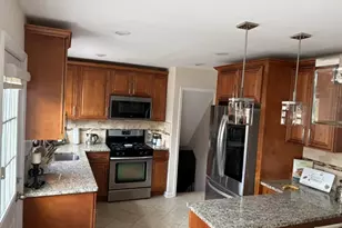 229 St Cloud Ave, West Orange Township, NJ 07052 - Photo 4