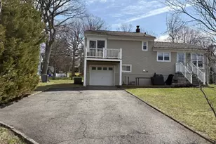 229 St Cloud Ave, West Orange Township, NJ 07052 - Photo 2