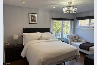 229 Saint Cloud Ave, West Orange Township, NJ 07052 - Photo 8