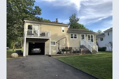 229 Saint Cloud Ave, West Orange Township, NJ 07052 - Photo 2