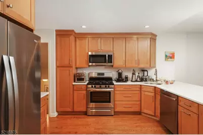 18 Skyline Dr, Warren Township, NJ 07059 - Photo 14