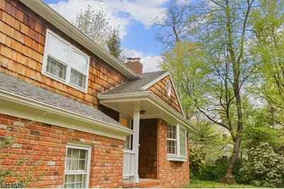 18 Skyline Dr, Warren Township, NJ 07059 - Photo 4
