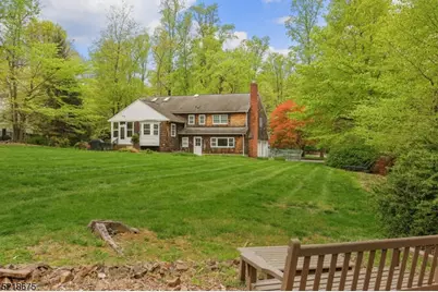 18 Skyline Dr, Warren Township, NJ 07059 - Photo 26