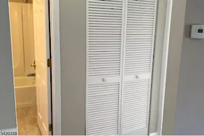 96 Crestview Lane, Mount Arlington, NJ 07856 - Photo 8