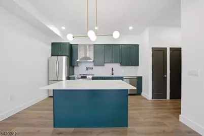 21 Lincoln Park #302, Newark, NJ 07102 - Photo 6