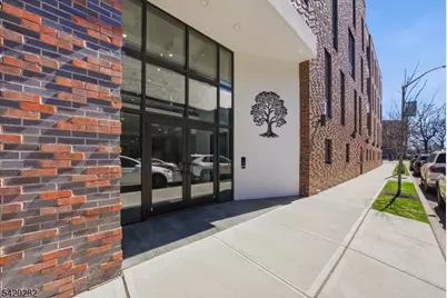 21 Lincoln Park #302, Newark, NJ 07102 - Photo 40