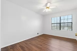 48 Taylor Dr, Franklin Township, NJ 08823 - Photo 16