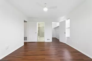 48 Taylor Dr, Franklin Township, NJ 08823 - Photo 18