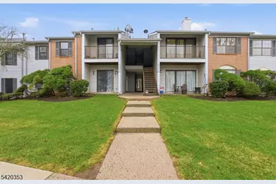 48 Taylor Dr, Franklin Township, NJ 08823 - Photo 20