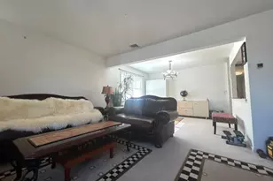 525 Stuyvesant Ave, Lyndhurst Township, NJ 07071 - Photo 8