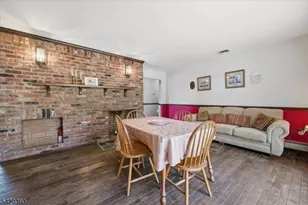 242 Old Turnpike Rd, Tewksbury Township, NJ 07830 - Photo 4