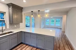 54 Vernon Ave, Hamburg, NJ 07419 - Photo 4