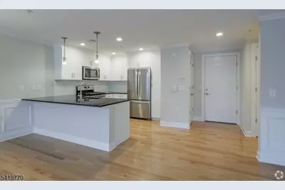 248 Grove Ave #26, Cedar Grove, NJ 07009 - Photo 4